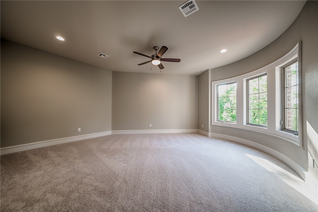 Oak Tree - Residential