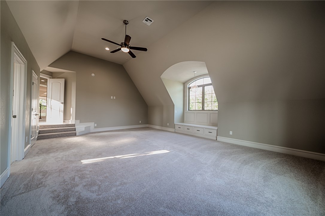 Oak Tree - Residential