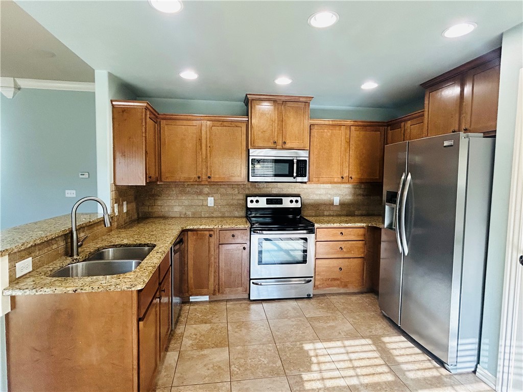 Lonesome Pond Sub Bentonville - Residential Lease