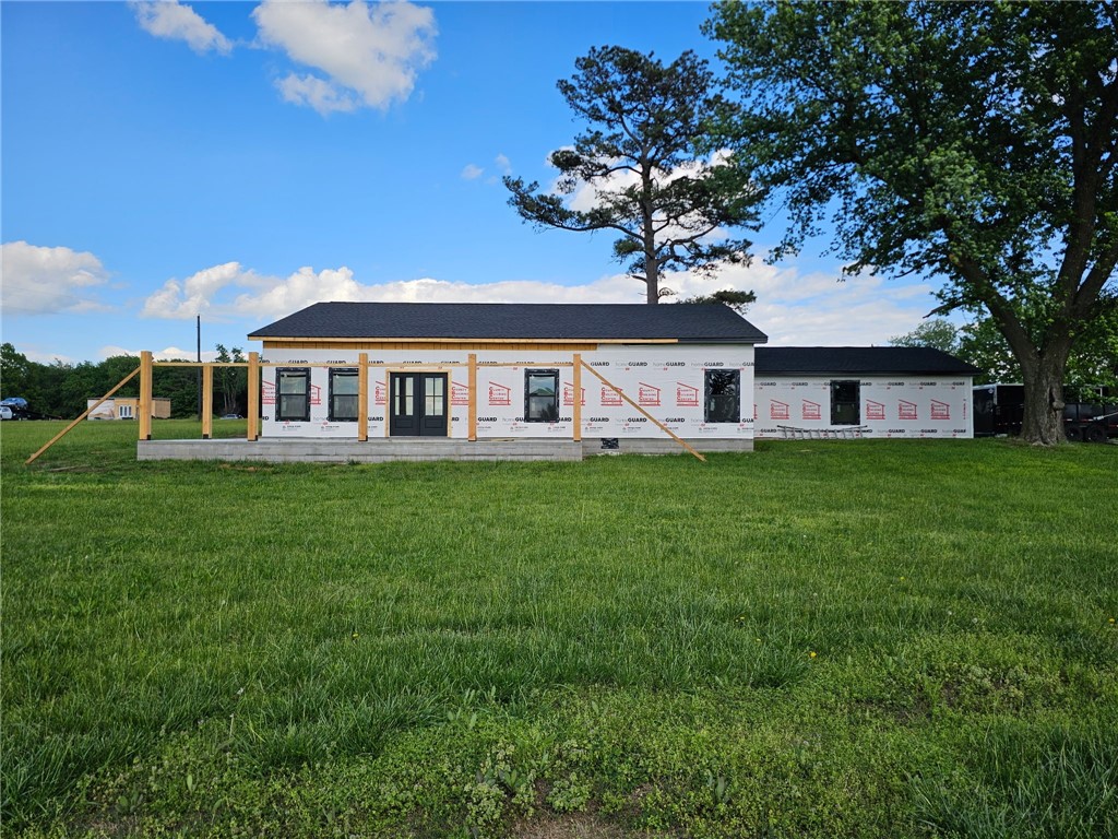 Brand New Custom-Built 3-Bedroom Home on 1.21 Acres – Summers, AR. Progress pictures taken 05/04/25. Looking for the perfect blend of modern comfort and country charm? This brand-new, custom-built 3-bedroom, 2.5 bathroom home on 1.21 acres in Summers, AR is everything you’ve been dreaming of! Custom-Built to Suit – Thoughtfully designed with high-quality craftsmanship; Spacious 3 Bedrooms & 2.5 Bathrooms – A well-laid-out floor plan for maximum comfort; Gorgeous West-Facing Views – Watch breathtaking sunsets right from your porch. 1.21 Acres of Scenic Land – Plenty of space for gardening, activities, or adding a workshop; Convenient Location – Just 15 miles to Siloam Springs and 30 minutes to Fayetteville.
Whether you're looking for a peaceful retreat away from the hustle and bustle or a stylish new home with easy access to nearby cities, this property is a must-see! With custom features throughout, every inch of this home is designed for comfort and convenience. Quiet & Peaceful Setting
