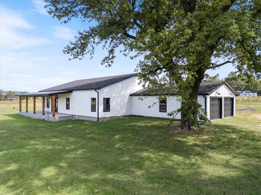 Brand New Custom-Built 3-Bedroom Home on 1.21 Acres – Summers, AR. Looking for the perfect blend of modern comfort and country charm? This brand-new, custom-built 3-bedroom, 2.5 bathroom home on 1.21 acres in Summers, AR is everything you’ve been dreaming of!  Custom-Built to Suit – Thoughtfully designed with high-quality craftsmanship;  Spacious 3 Bedrooms & 2.5 Bathrooms – A well-laid-out floor plan for maximum comfort; Gorgeous West-Facing Views – Watch breathtaking sunsets right from your porch. 1.21 Acres of Scenic Land – Plenty of space for gardening, activities, or adding a workshop;  Convenient Location – Just 15 miles to Siloam Springs and 30 minutes to Fayetteville. 
Whether you're looking for a peaceful retreat away from the hustle and bustle or a stylish new home with easy access to nearby cities, this property is a must-see! With custom features throughout, every inch of this home is designed for comfort and convenience.  Quiet & Peaceful Setting