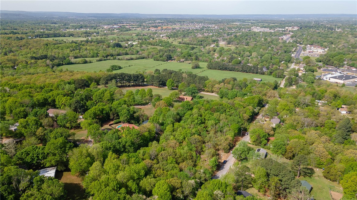 Farmington Outlots - Land