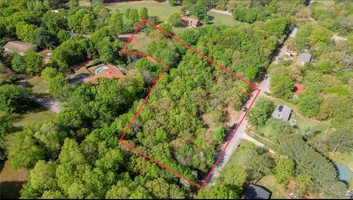 Farmington Outlots - Land