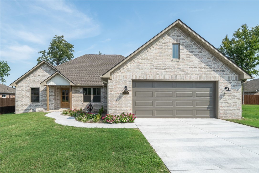 Shire Glen At Chaffee Crossing - Residential