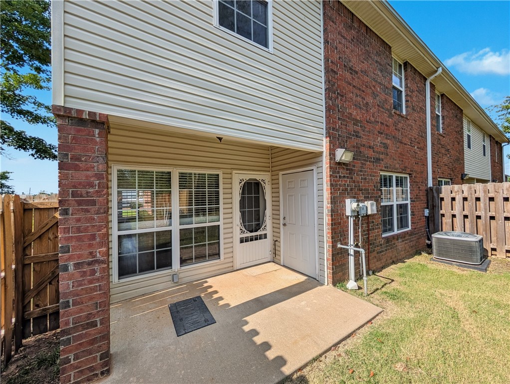 Homes At Oakmont Horizontal Prop Rogers - Residential