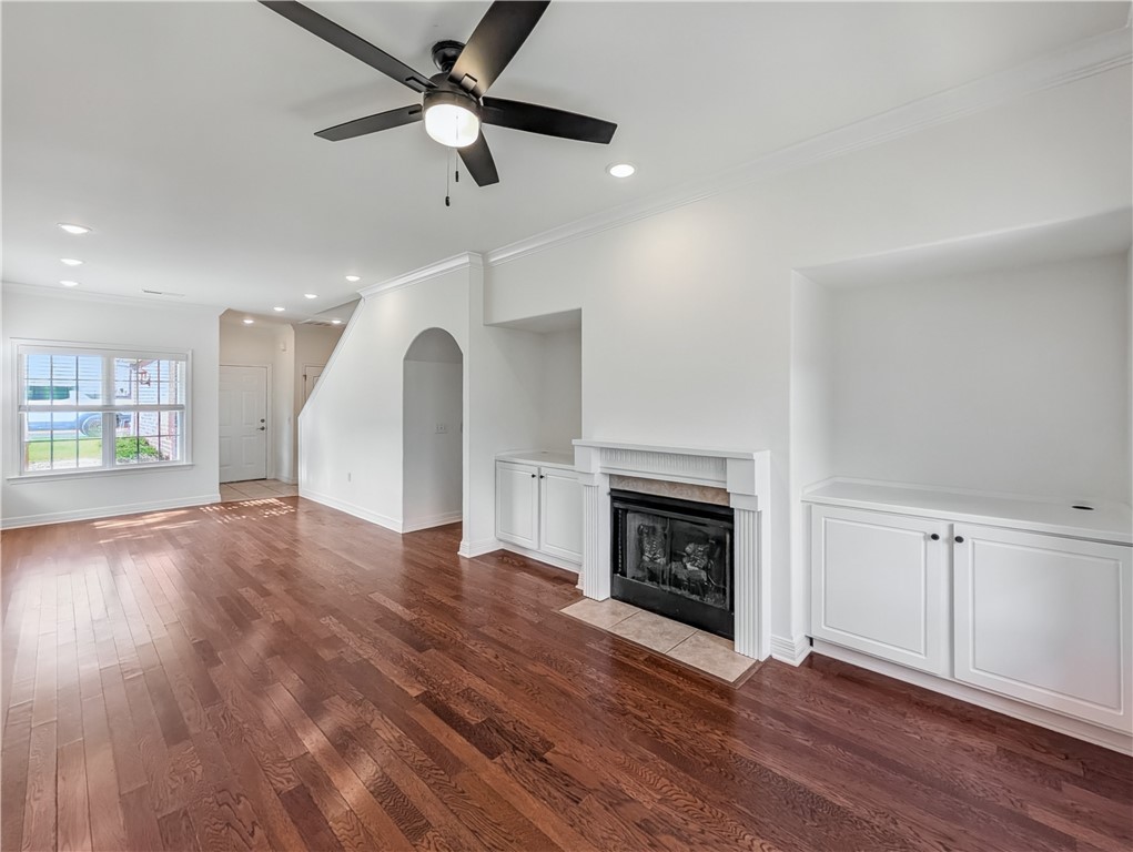 Homes At Oakmont Horizontal Prop Rogers - Residential