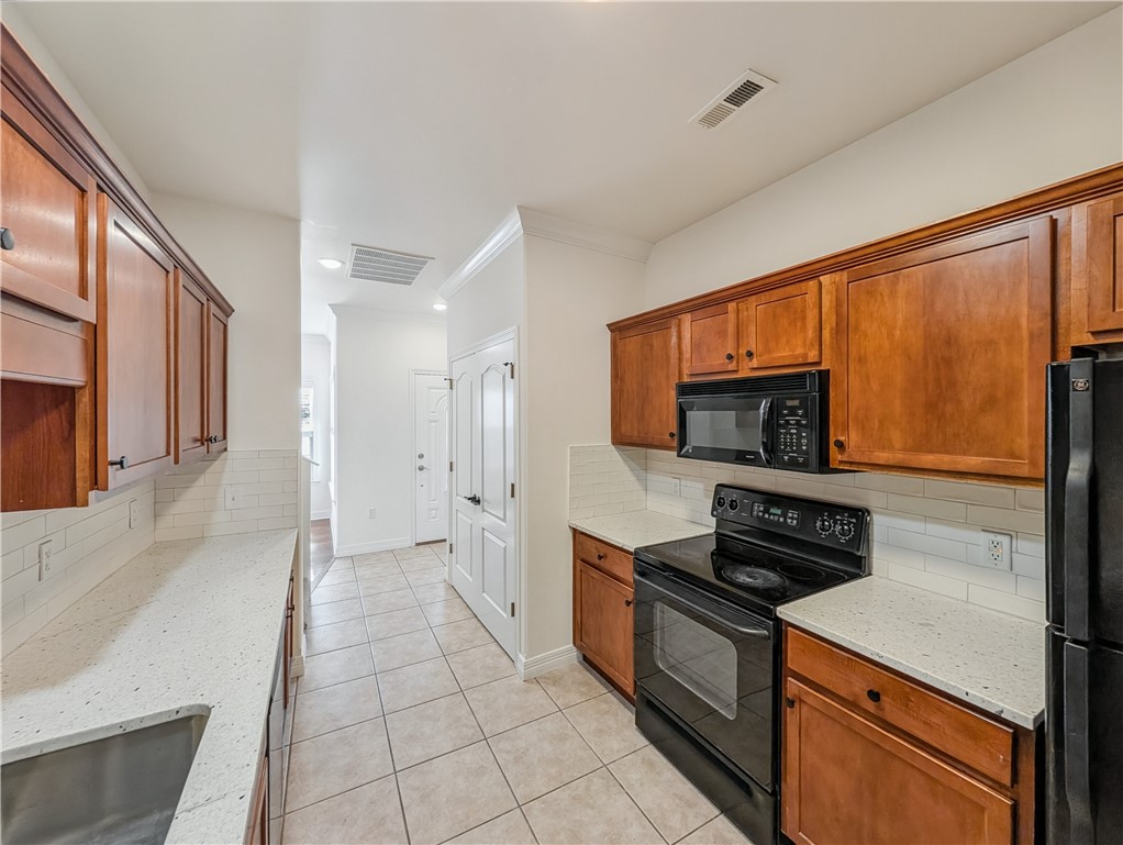 Homes At Oakmont Horizontal Prop Rogers - Residential