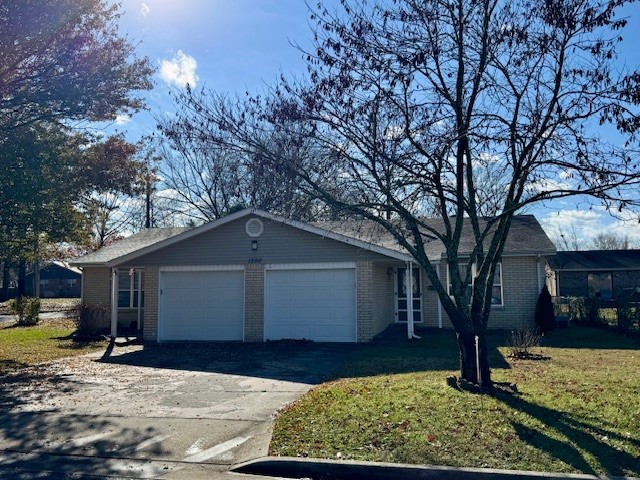 Rolling Oaks - Residential Lease