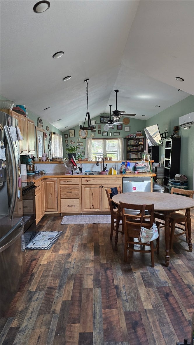 1325 Whorton Mountain Road