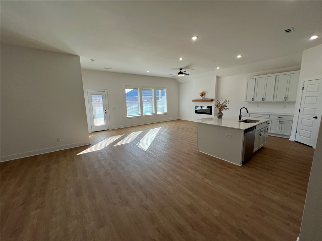 Hillcrest Sub Ph I Siloam Spgs - Residential Lease