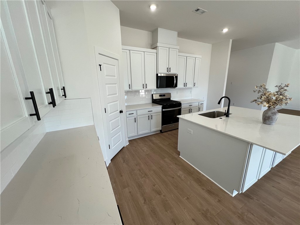 Hillcrest Sub Ph I Siloam Spgs - Residential Lease