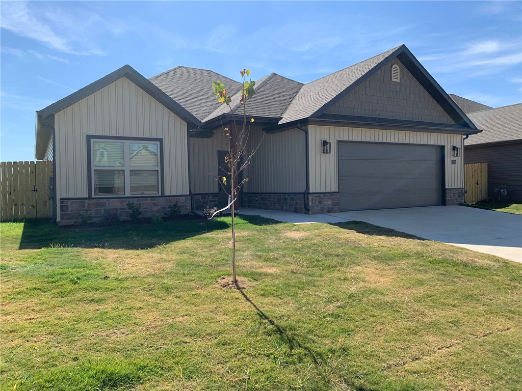 BARRINGTON PLACE-CENTERTON - Residential