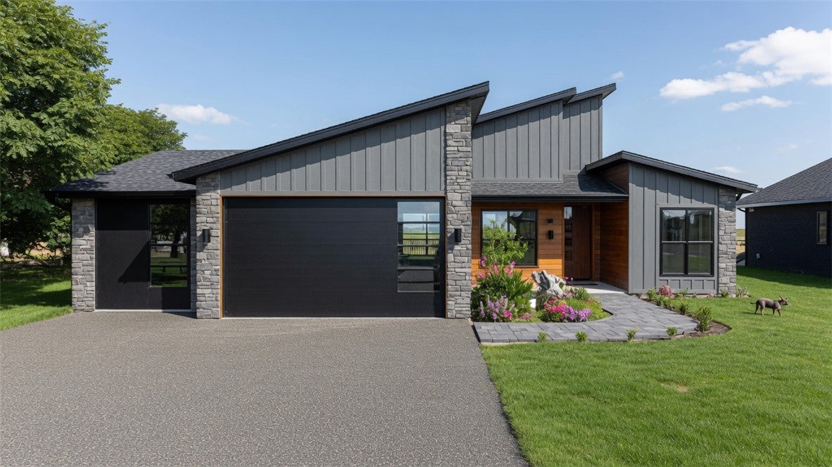 42 Chelmsworth Drive