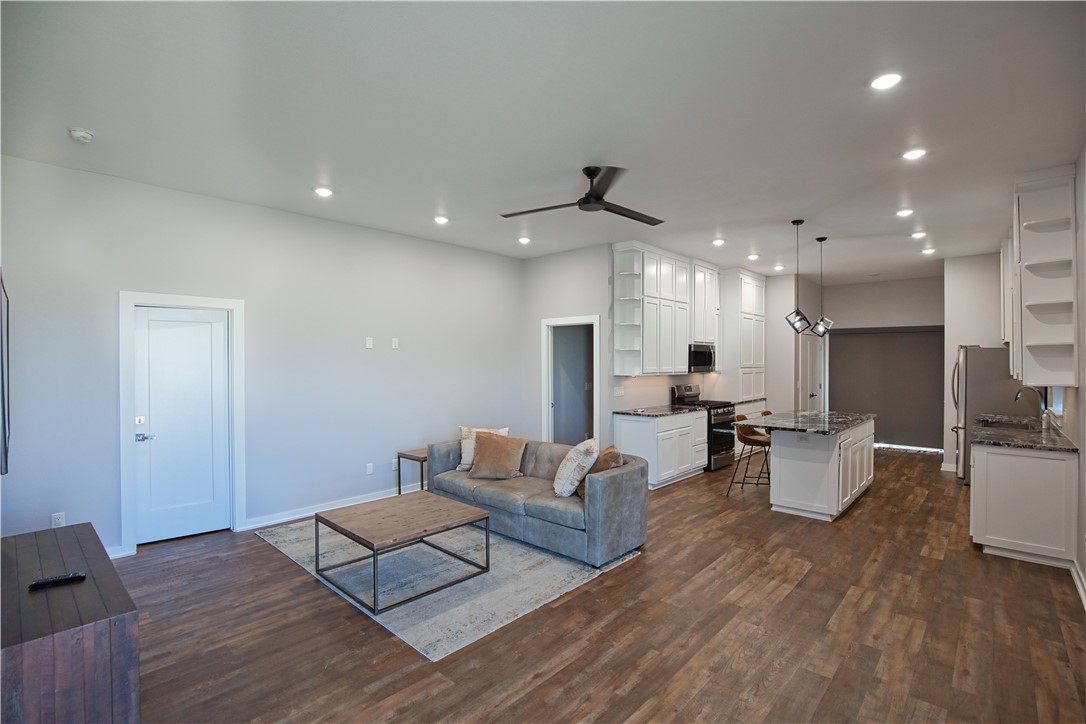 01-18-32-HIGHFILL - Residential