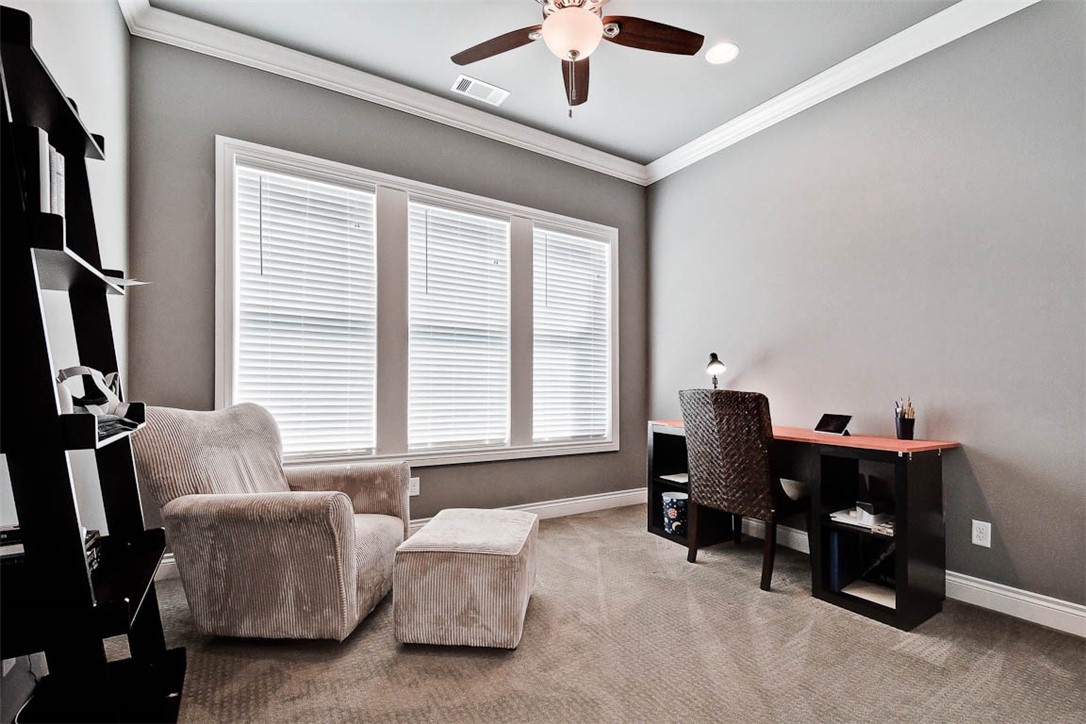 VERSAILLES SUB-CENTERTON - Residential