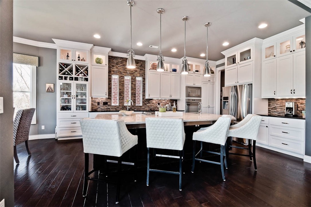 VERSAILLES SUB-CENTERTON - Residential