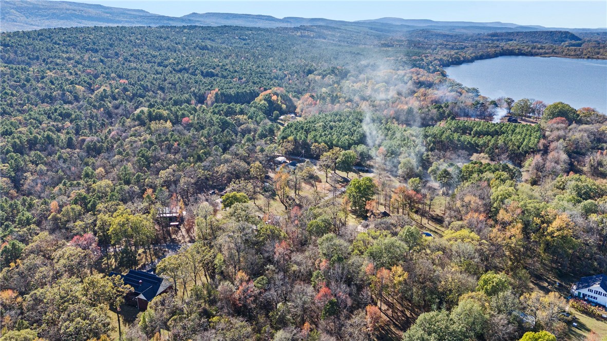 LAKEVIEW ESTATES - Land