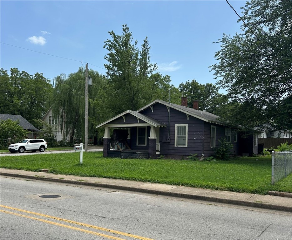 Positioned just minutes from the rapidly expanding downtown Springdale district, this property presents a rare opportunity for investors and developers alike. Zoned MF-12, it offers significant potential for multi-family development in one of Northwest Arkansasā most dynamic growth corridors.
Strategically located within a federally designated Opportunity Zone, this parcel may also qualify for inclusion in the innovative S.E.E.D. Districtāunlocking further possibilities for value appreciation and strategic urban development.
Whether you're envisioning a multi-family investment project or planning to build your dream home close to the energy of downtown, this property offers flexibility, location, and long-term potential.