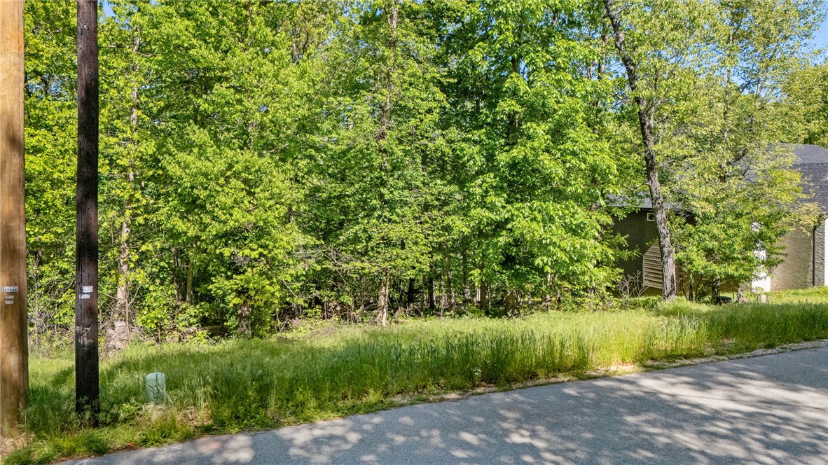 SUFFOLK SUB-BVV - Land