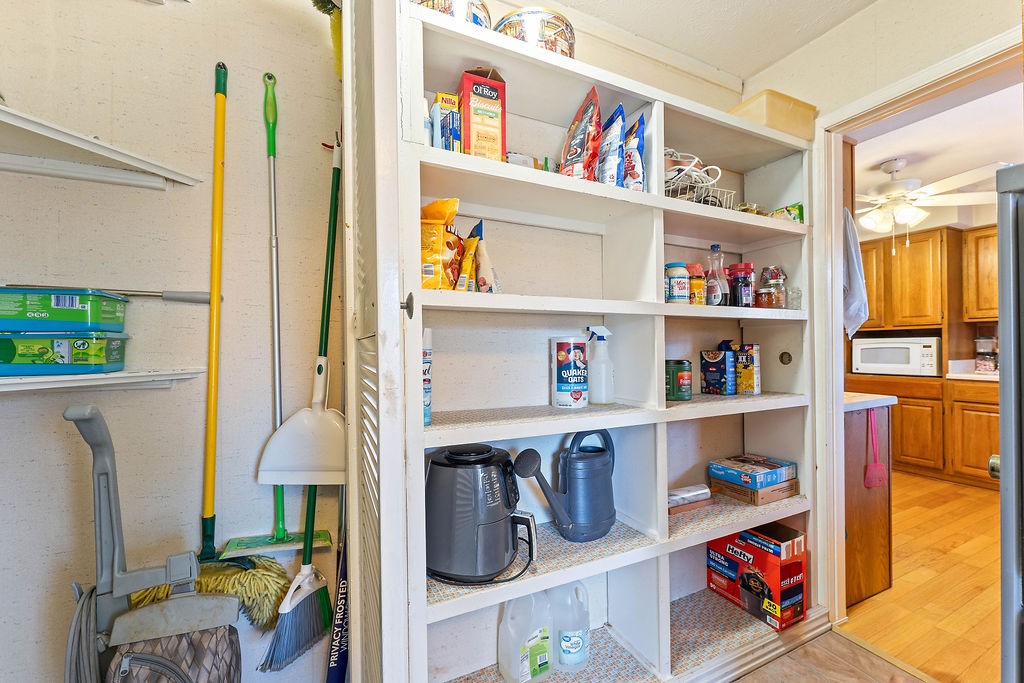 Rock And Arrow Addit - Residential