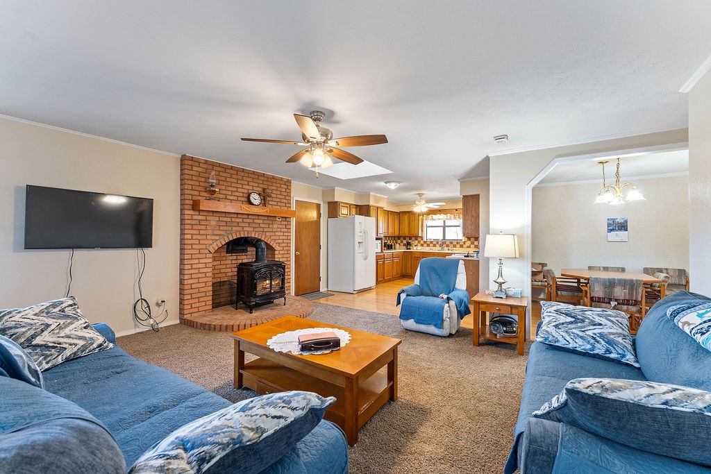 Rock And Arrow Addit - Residential