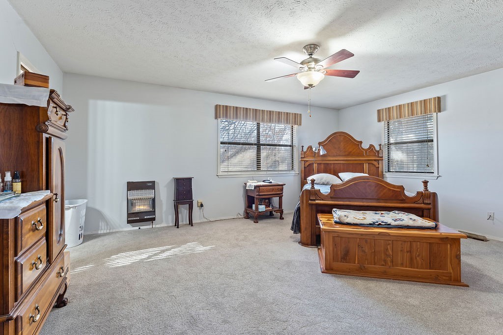 Rock And Arrow Addit - Residential