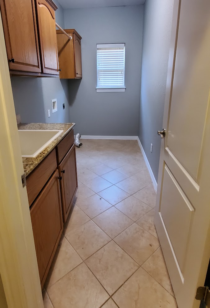 Westfield Sub Ph II - Residential Lease