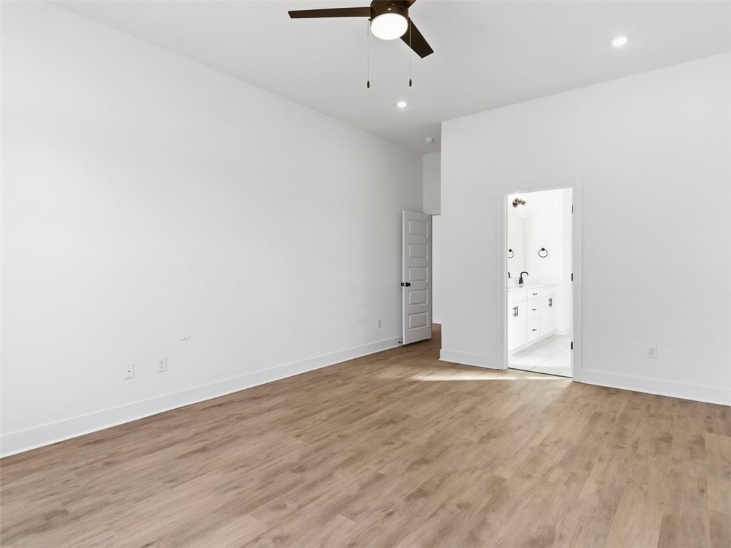 Noah's Landing - Residential