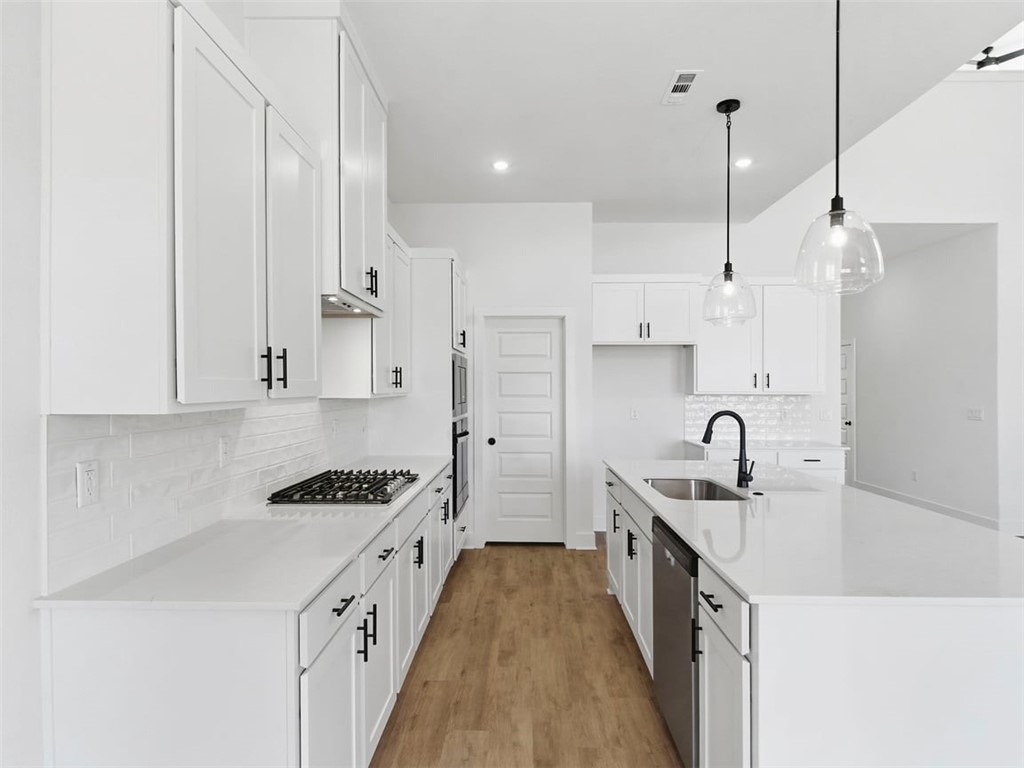 Noah's Landing - Residential