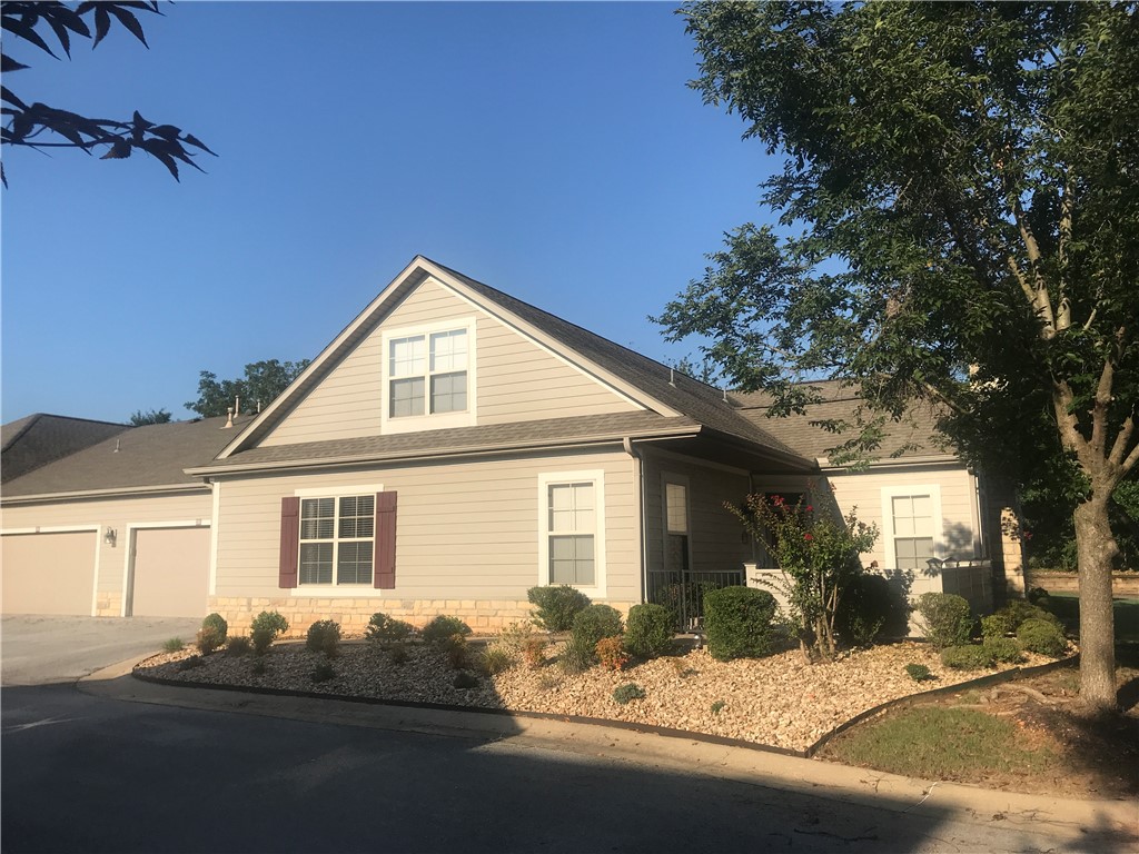 Arbors At Pinnacle Ridge - Residential Lease