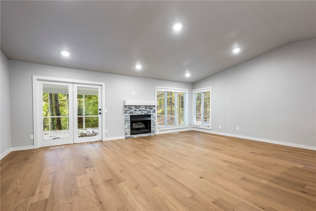 Essex Sub Bvv - Residential Lease