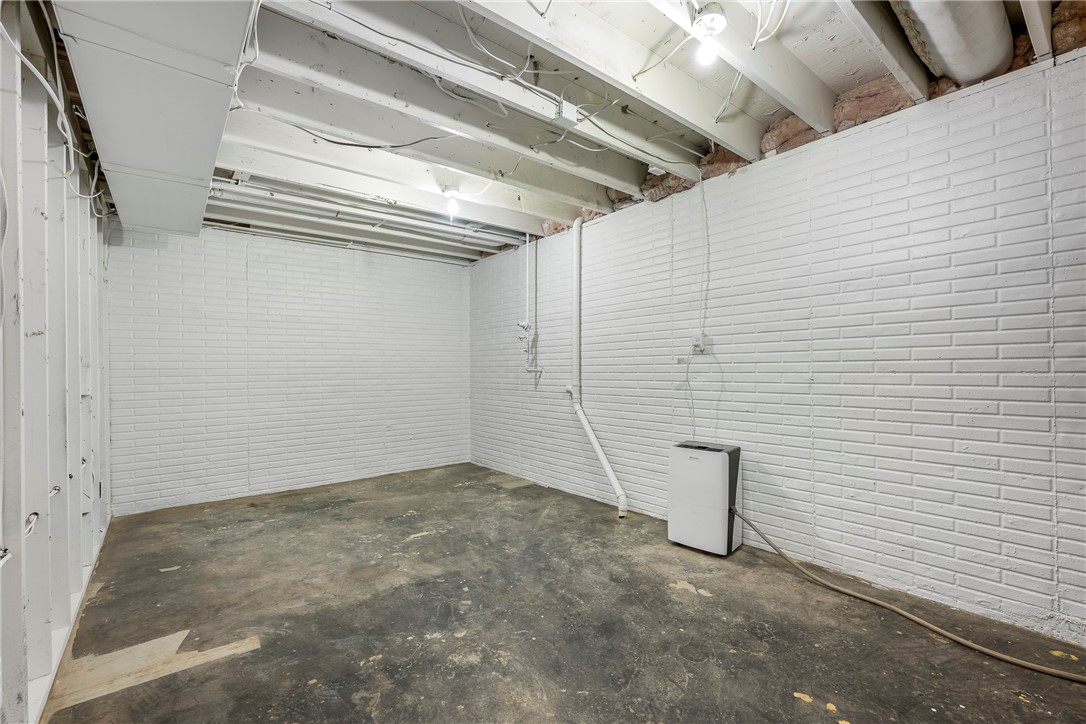 Essex Sub Bvv - Residential Lease