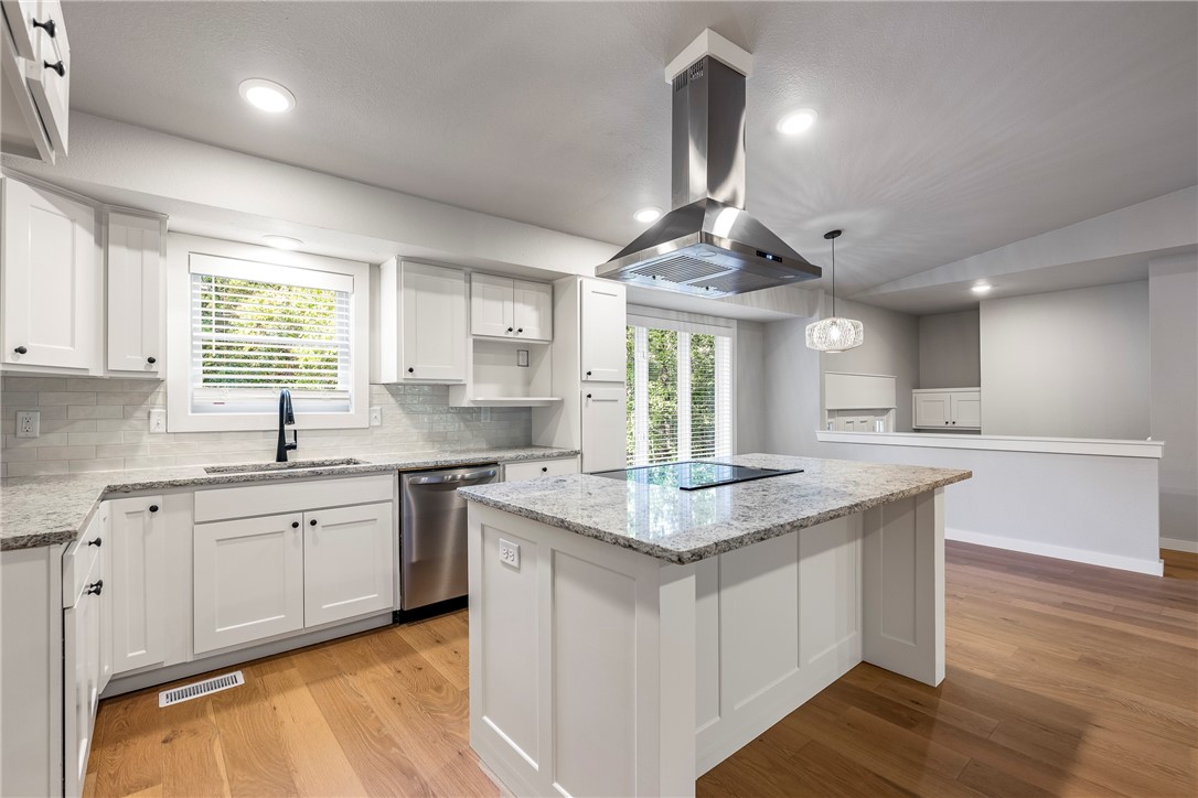 Essex Sub Bvv - Residential Lease