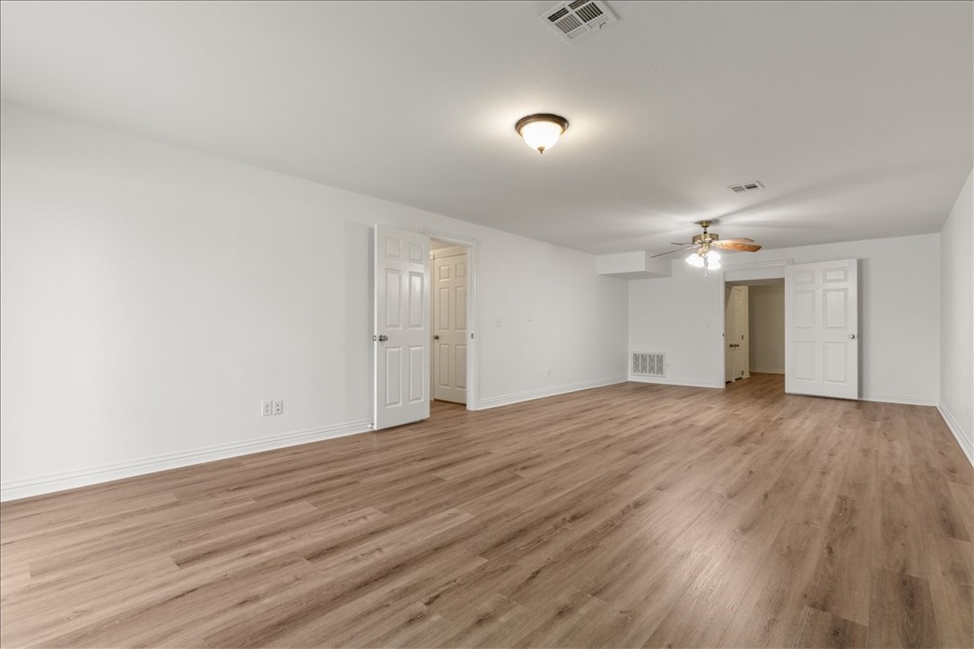 Oak Park Condos - Residential