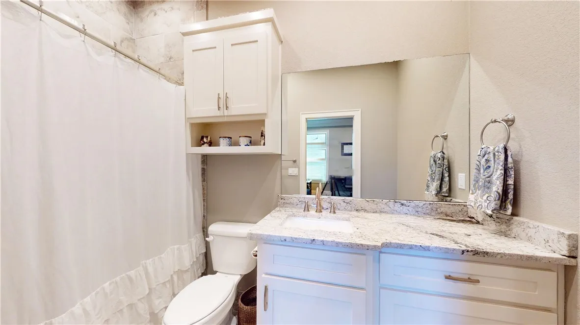 Bentonville, Arkansas 72712, United States, 4 Bedrooms Bedrooms, ,5 BathroomsBathrooms,Residential,Pending,108290