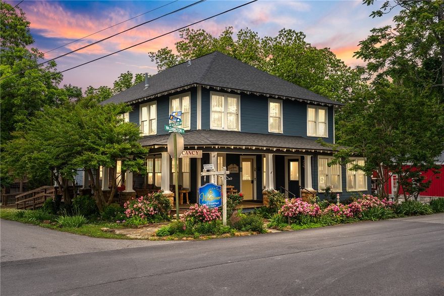 Situated in the heart of downtown Mountain View, Arkansas, ā Wildflower Bed and Breakfast on the Squareā has all the luxury and charm you have been looking for. This successful lodging property has a total of 10 units. Wildflower B&B consists of 8 luxury rooms and 2 outstanding cottages.  The Inn, built in 1918 has been remodeled over the years, yet still maintains its historic charm. The cottages were built in 2018 and each unit features fantastic furnishings, private bathrooms and a chance to unwind and enjoy the comforts of home. Guests can pull up a comfortable rocking chair on the large covered front porch and listen to the music being played across the street. This seems to be a favorite area for those who stay there. The large dining room hosts the wonderful, fresh breakfast and the parlor provides guests with an extra sitting area, board games and even musical instruments to test your talents. During the day, guests often return to the porch for a cup of coffee, a cold drink and even a sweet treat.