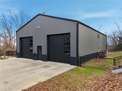 Photo of 19475 Cotton Lane, Garfield, AR 72732 (MLS # 1332714)