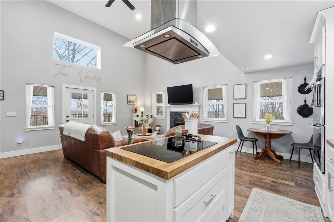 22-21-28-Gateway - Residential