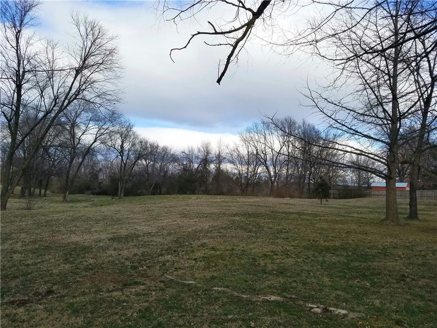 6.11 acres available for sale in the heart of Springdale. Ideal for a large estate home or even a small multi family development. All utilities on site. Building on site holds no value. Sold As-Is. Close to medical, restaurants, schools, shopping and downtown Springdale. Additional 0.71 acre contiguous parcel available separately with 2 bed 2 bath 1,770sf home. MLS #1201597