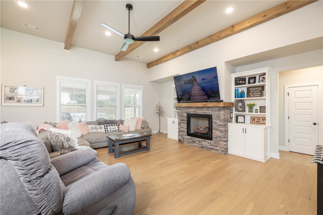 Jenna Estates Gravette - Residential