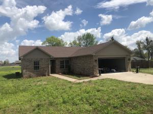 Newly remolded ! home features 3 bedrooms 2 baths with hardwood floors ,open floor plan, and much more