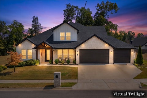 Photo of 109 SW Autumn Hills Road, Bentonville, AR 72712 (MLS # 1361345)