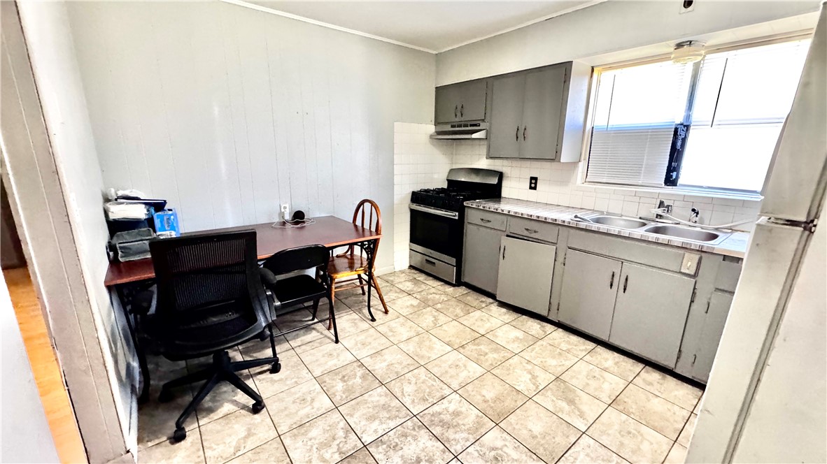 West Emma Gardens Add I - Residential