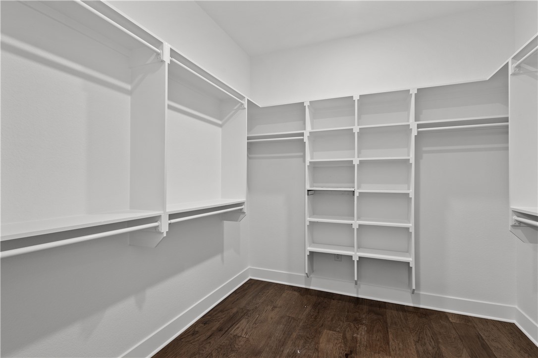 The Courtyards at Owl Creek - Residential