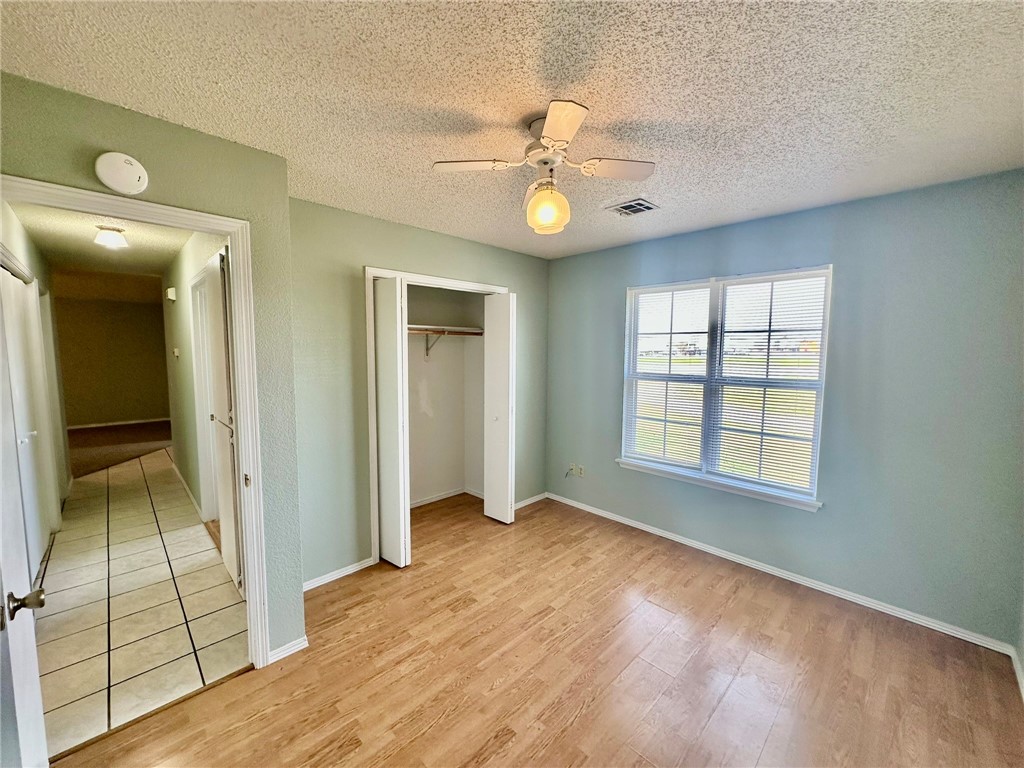 24-18-30-SPRINGDALE - Residential Lease