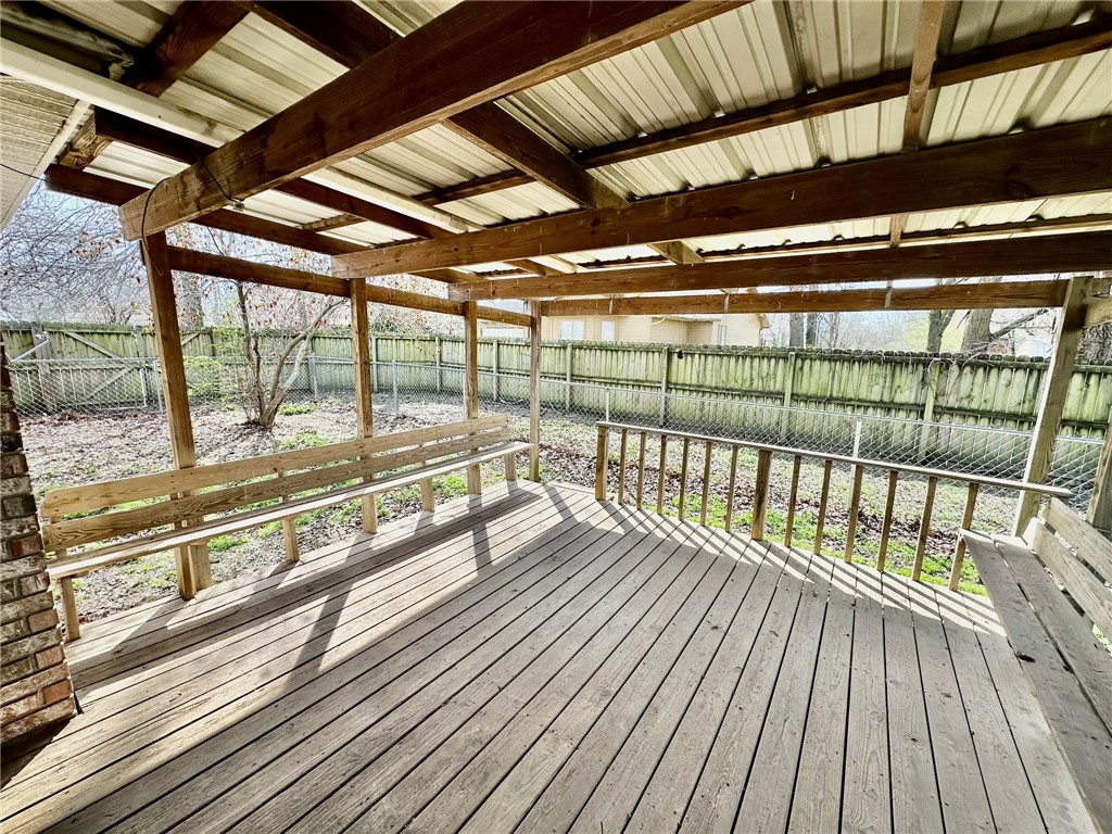 24-18-30-SPRINGDALE - Residential Lease