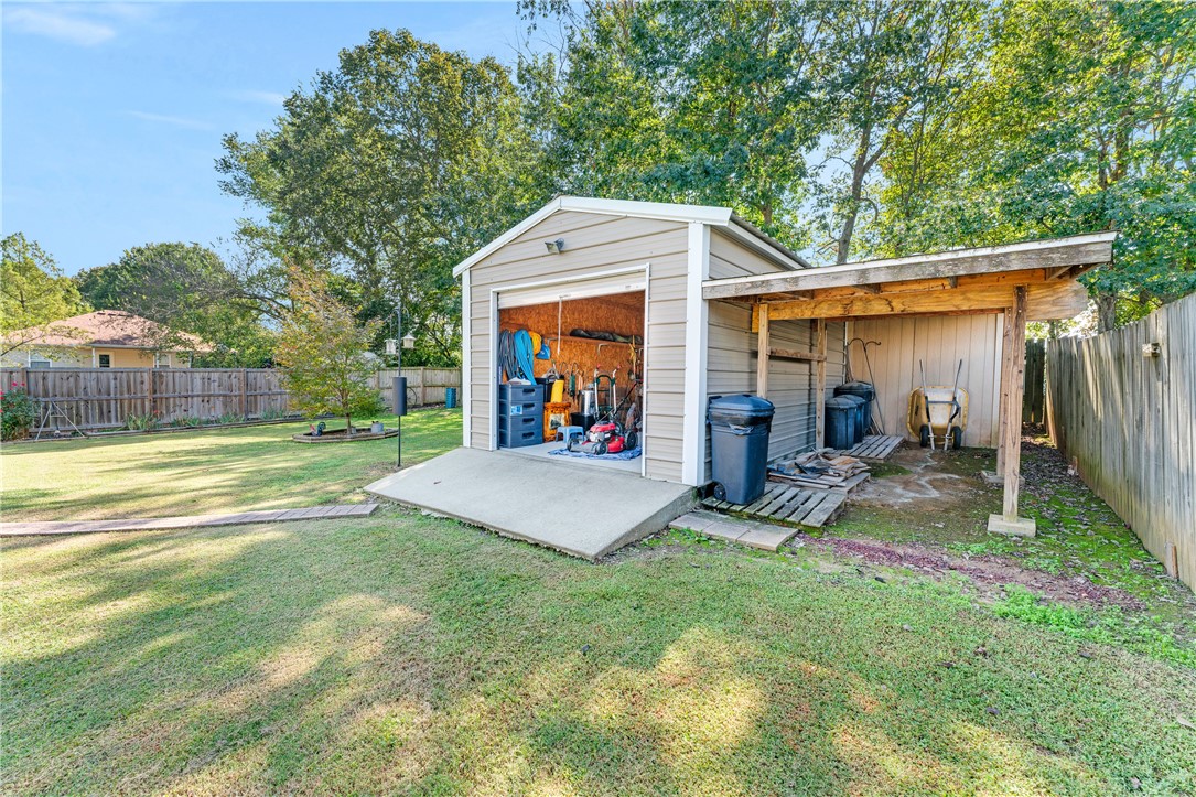 Blue Springs Village - Residential