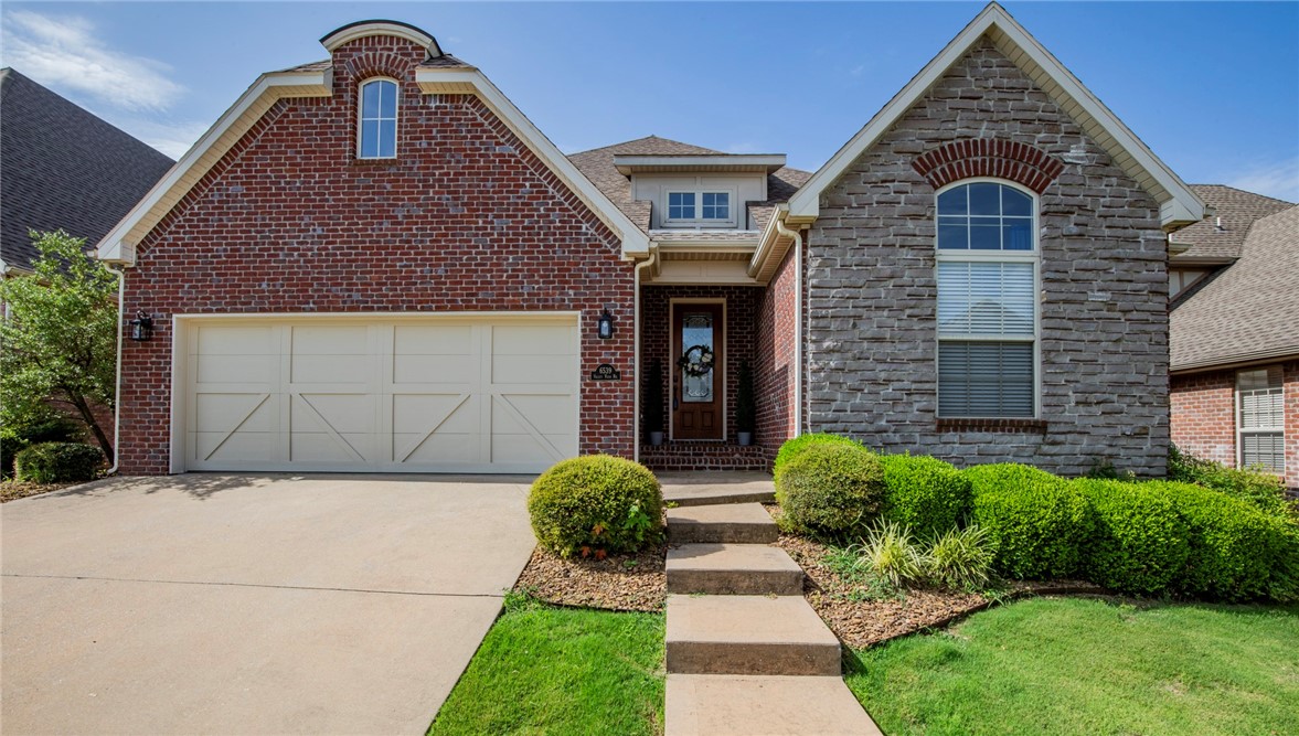 Welcome home to this light, bright, and beautifully updated 3-bedroom, 2-bath home located in one of Northwest Arkansasās premier gated communities. Step inside to fresh interior paint, brand-new lighting, and stunning quartz kitchen countertops that bring a modern touch to every space. The laid-in-place hardwood floors ā already a standout ā have now been extended into the guest bedrooms for a seamless and timeless look throughout. This home offers more than just great style ā enjoy a social membership to Shadow Valley Country Club, lawn maintenance, irrigation water, and snow removal included in your lease. Itās executive-level living with all the ease youāve been looking for. Donāt let this one pass you by ā luxury rentals like this in Shadow Valley are a rare find.