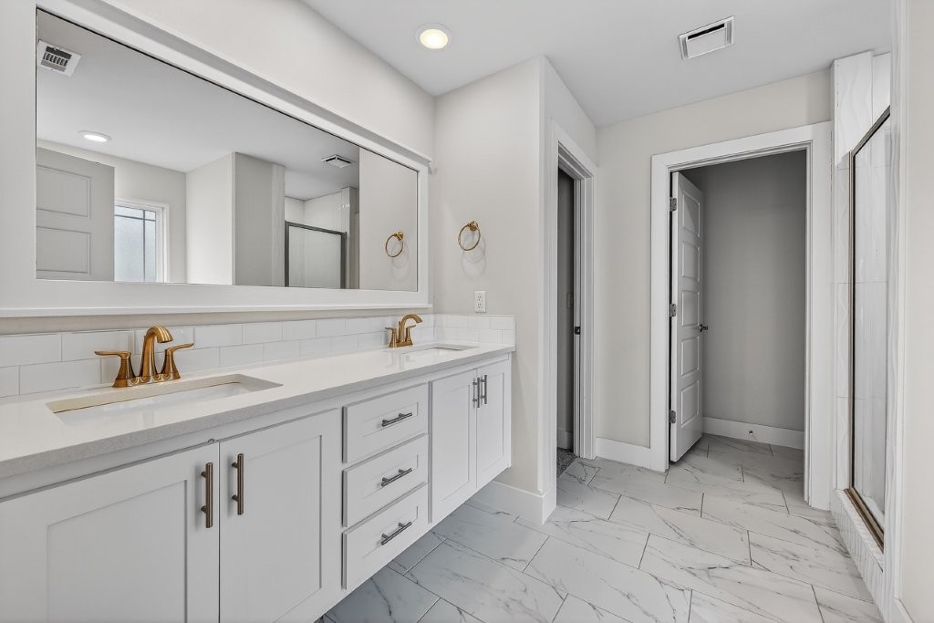 Quail Hollow Ph II Centerton - Residential