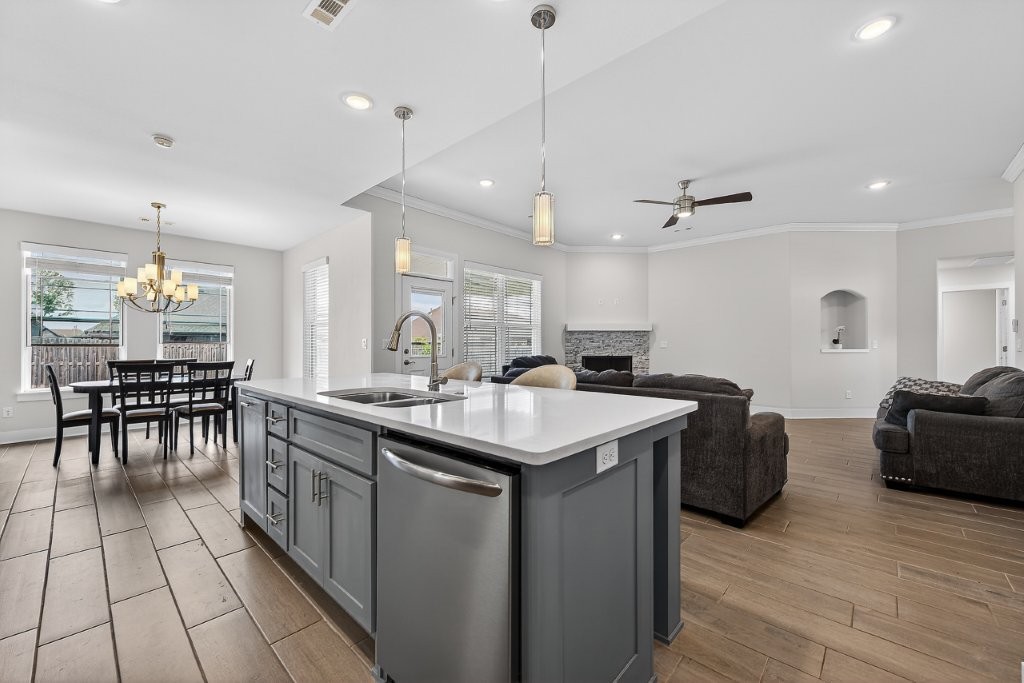 Quail Hollow Ph II Centerton - Residential